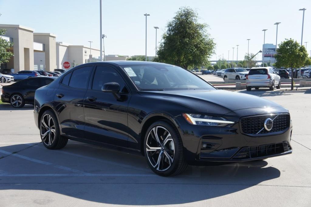 new 2024 Volvo S60 car, priced at $43,575