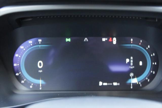 new 2025 Volvo XC40 car, priced at $49,810