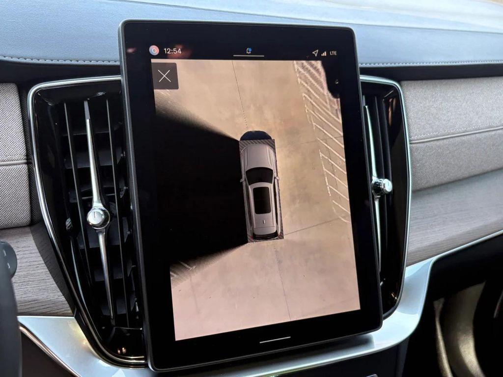 new 2026 Volvo XC90 Plug-In Hybrid car, priced at $85,625