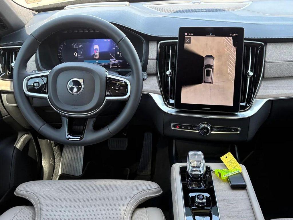 new 2026 Volvo XC90 Plug-In Hybrid car, priced at $85,625