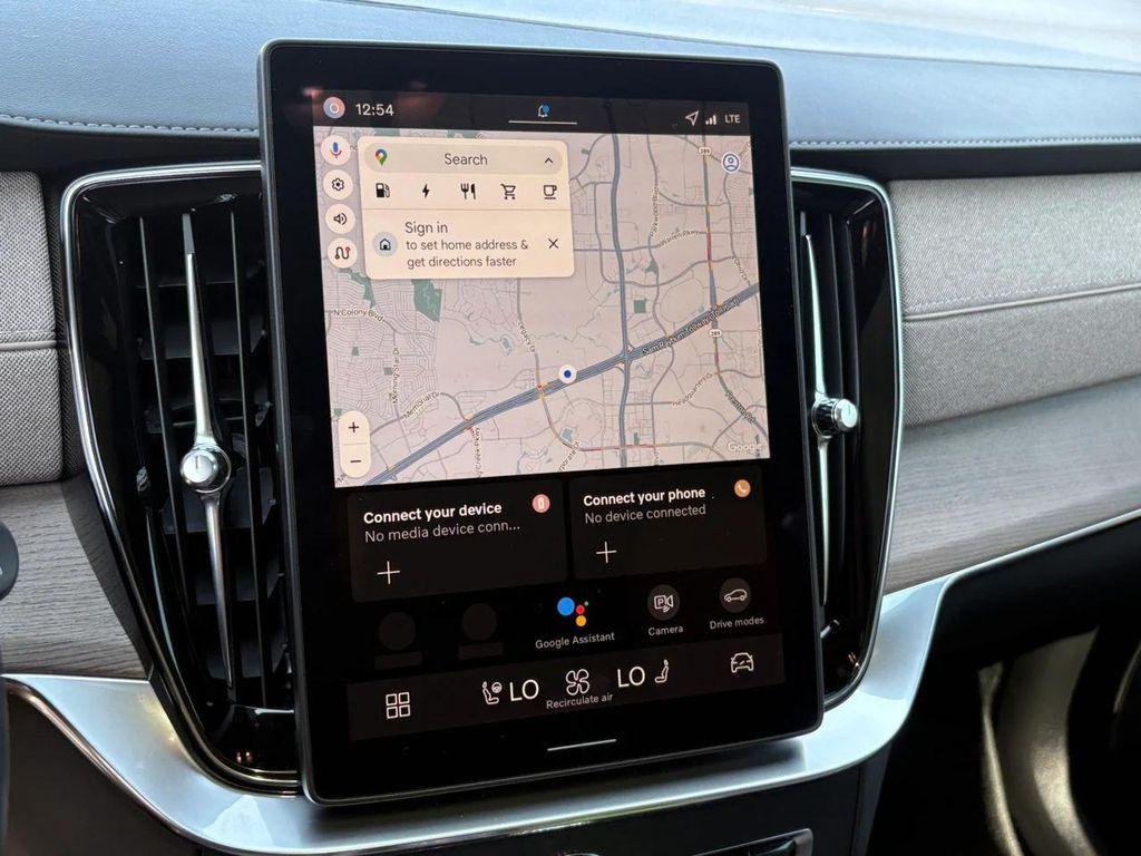 new 2026 Volvo XC90 Plug-In Hybrid car, priced at $85,625