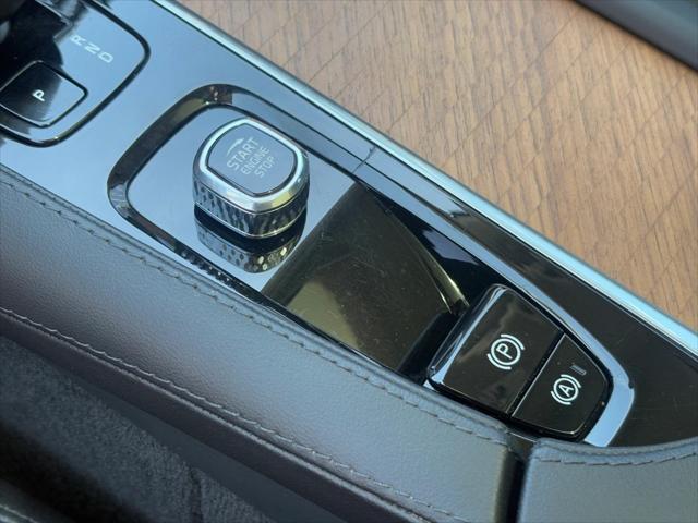 used 2023 Volvo XC90 car, priced at $46,383