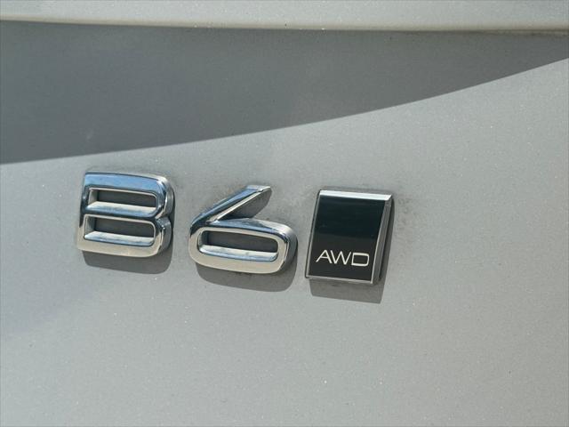 used 2023 Volvo XC90 car, priced at $46,383