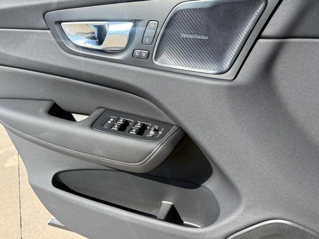 new 2026 Volvo XC60 car, priced at $61,115