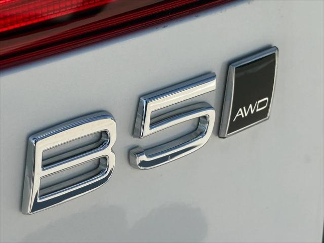 new 2025 Volvo XC60 car, priced at $51,485