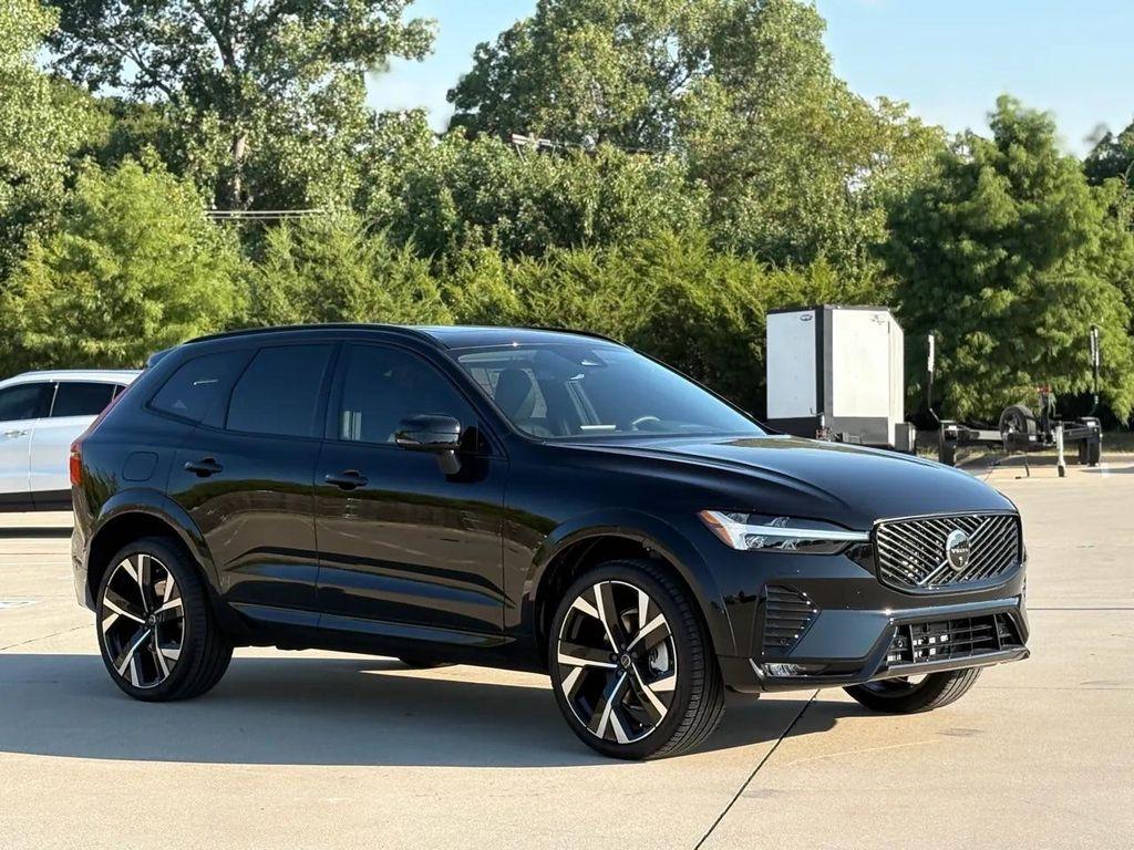 new 2026 Volvo XC60 car, priced at $69,010
