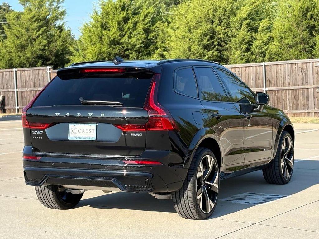 new 2026 Volvo XC60 car, priced at $69,010