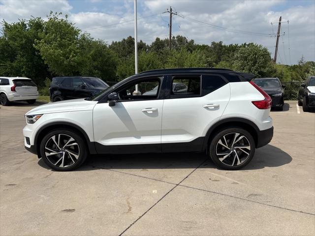 used 2022 Volvo XC40 car, priced at $34,967
