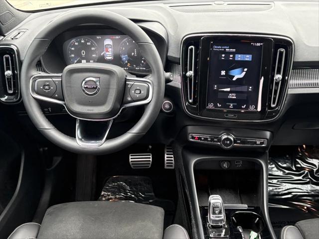 used 2022 Volvo XC40 car, priced at $33,210