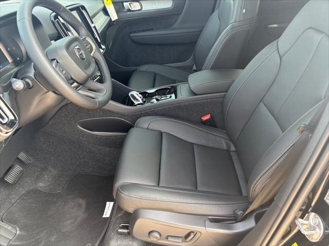 new 2025 Volvo XC40 car, priced at $49,460