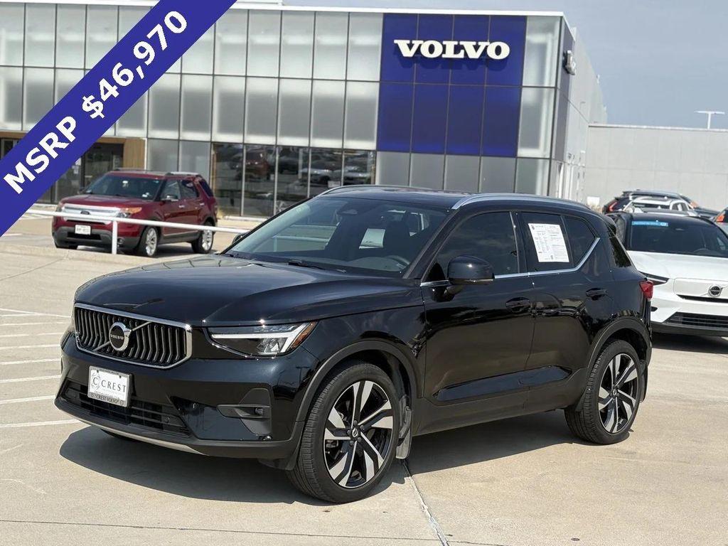 used 2023 Volvo XC40 car, priced at $31,800
