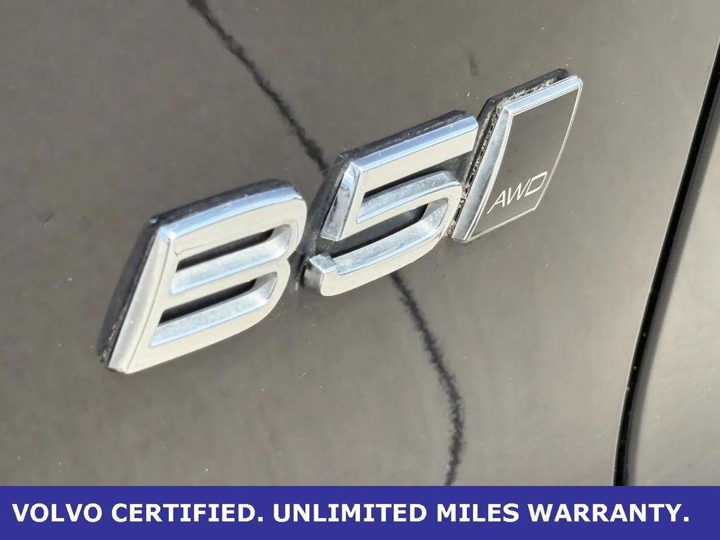 used 2023 Volvo XC40 car, priced at $31,800
