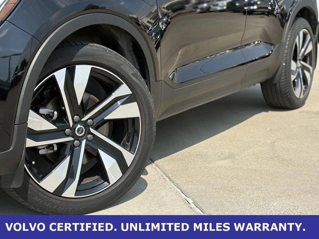 used 2023 Volvo XC40 car, priced at $31,800