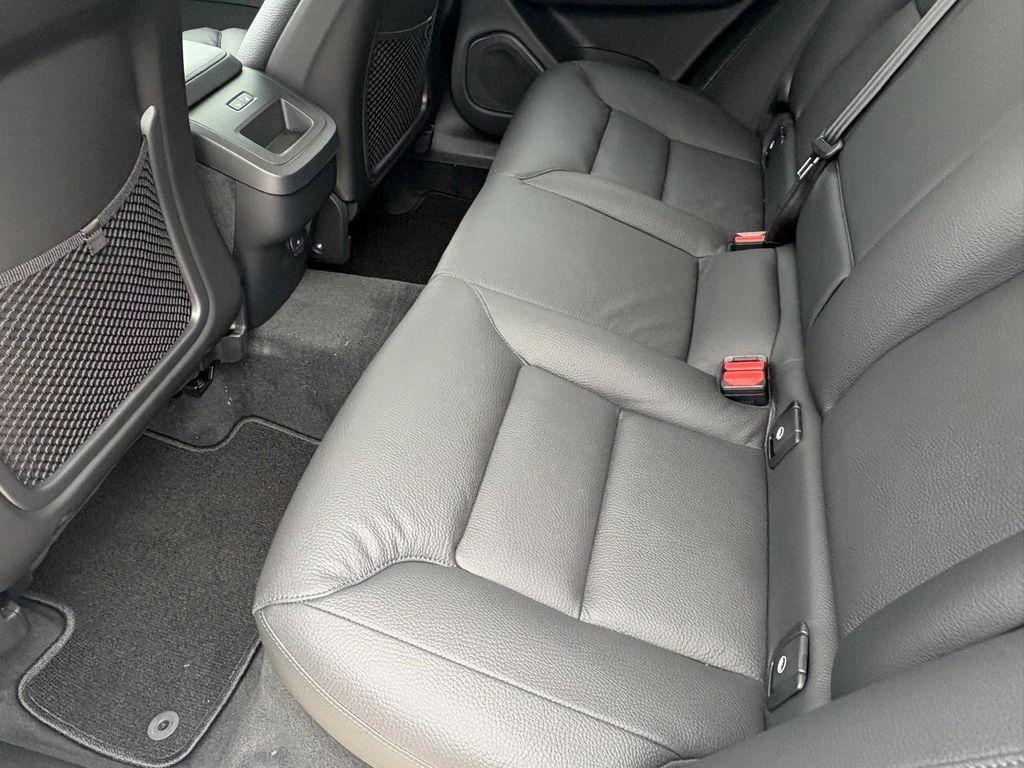 new 2025 Volvo XC60 car, priced at $56,160