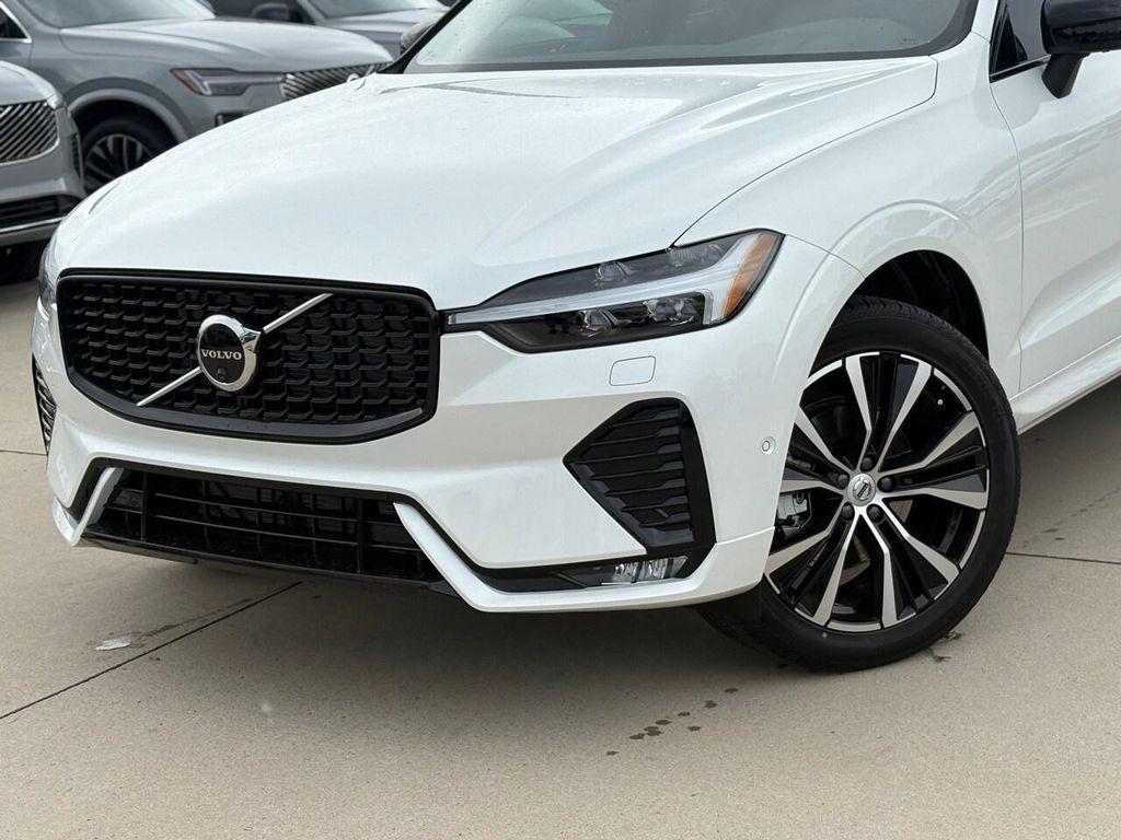 new 2025 Volvo XC60 car, priced at $56,160