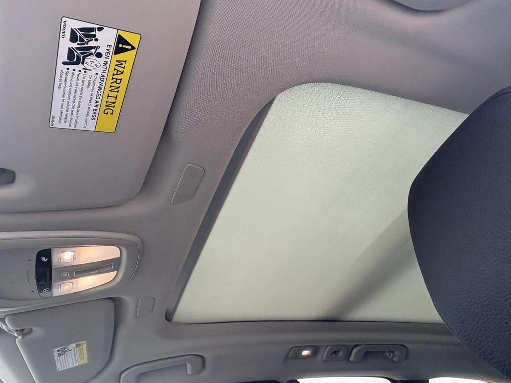 new 2025 Volvo XC60 car, priced at $56,160