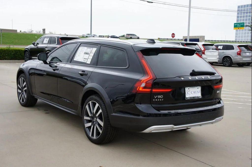 new 2025 Volvo V90 Cross Country car, priced at $63,365