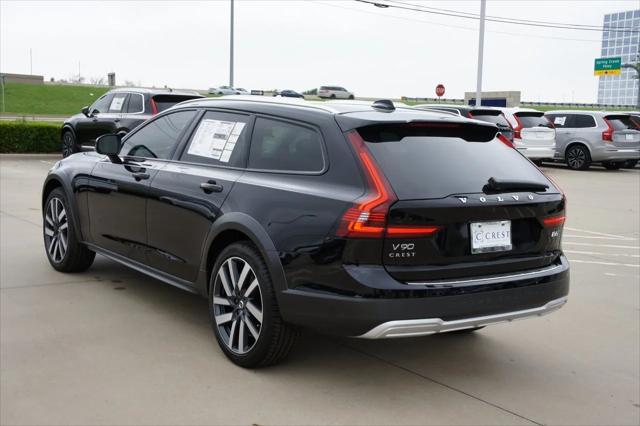 new 2025 Volvo V90 Cross Country car, priced at $63,365