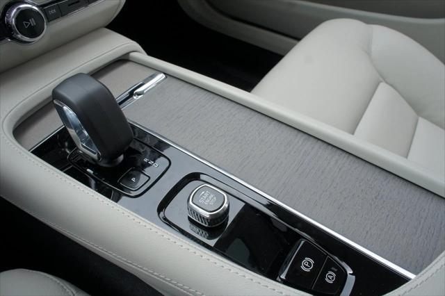 new 2025 Volvo V90 Cross Country car, priced at $63,365