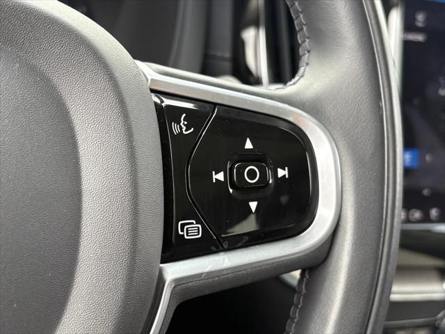 used 2022 Volvo XC60 car, priced at $44,785