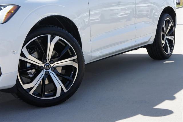 new 2025 Volvo XC60 car, priced at $62,130