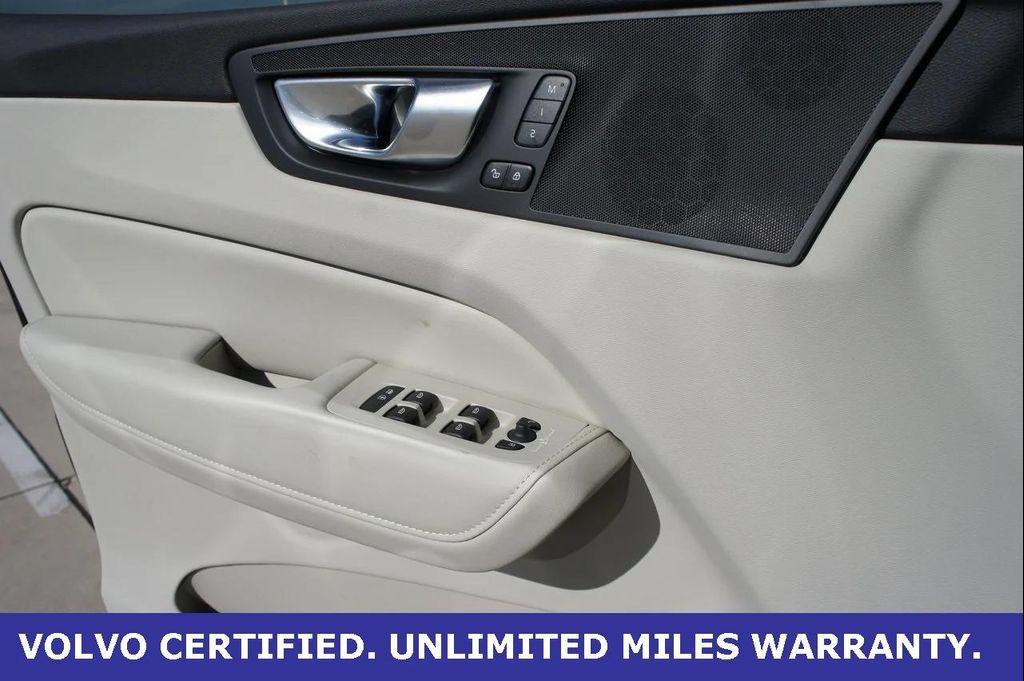 new 2025 Volvo XC60 Plug-In Hybrid car, priced at $65,485