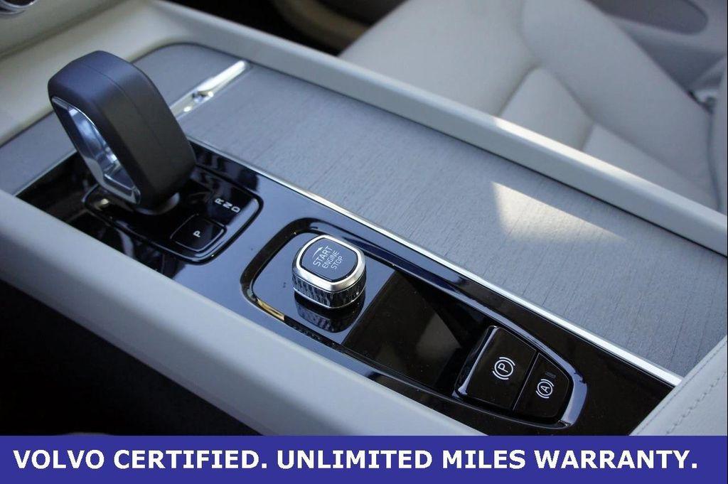 new 2025 Volvo XC60 Plug-In Hybrid car, priced at $65,485