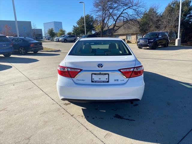 used 2016 Toyota Camry Hybrid car, priced at $18,999