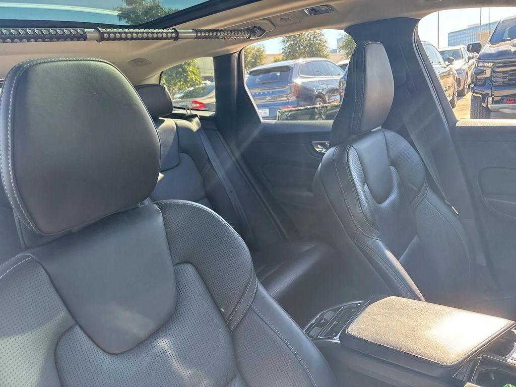 used 2021 Volvo XC60 car, priced at $25,690