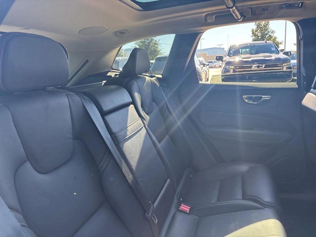 used 2021 Volvo XC60 car, priced at $25,690