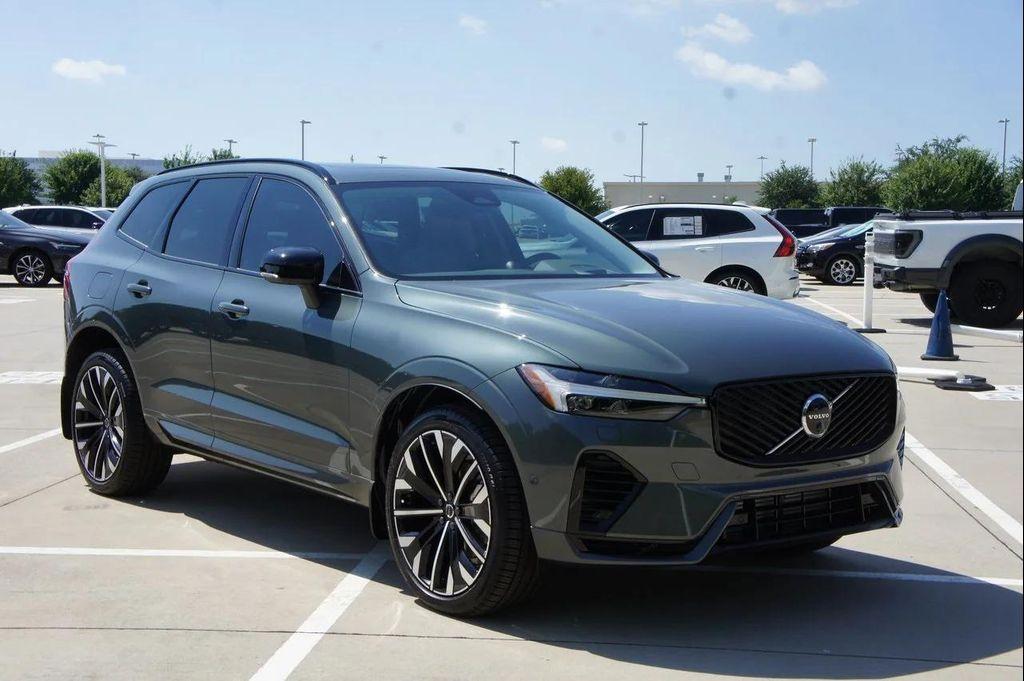 new 2026 Volvo XC60 Plug-In Hybrid car, priced at $80,845