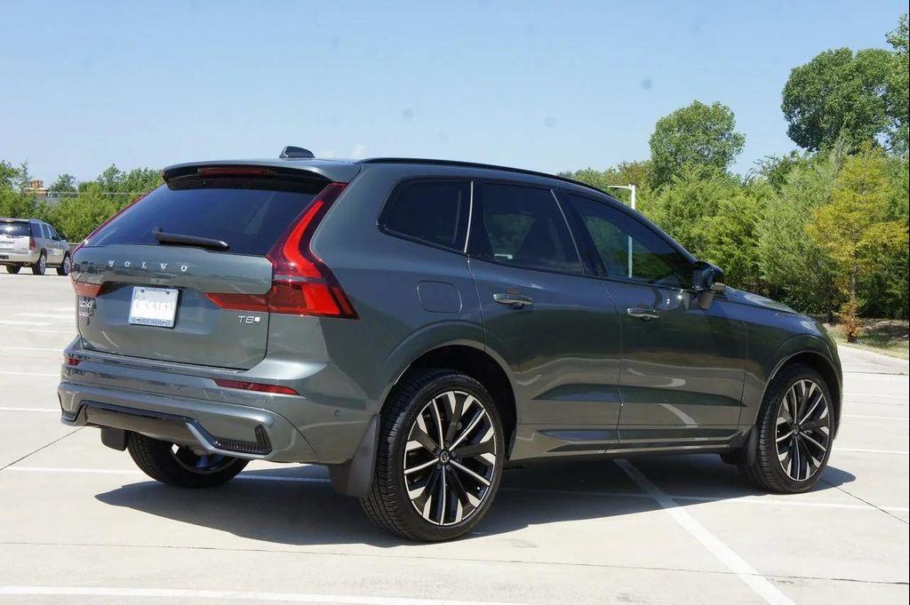 new 2026 Volvo XC60 Plug-In Hybrid car, priced at $80,845