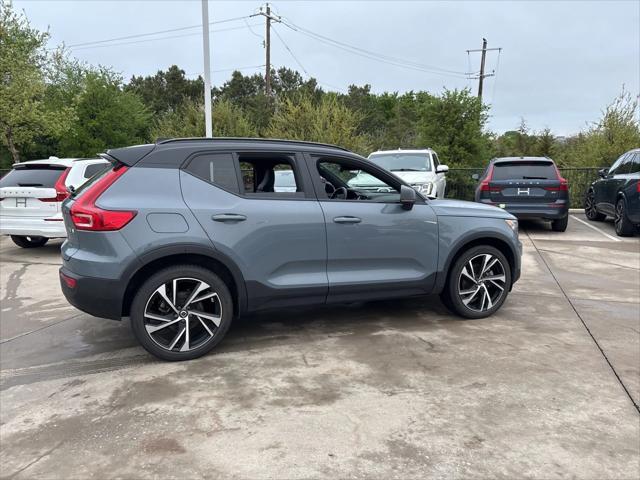 used 2022 Volvo XC40 car, priced at $37,489