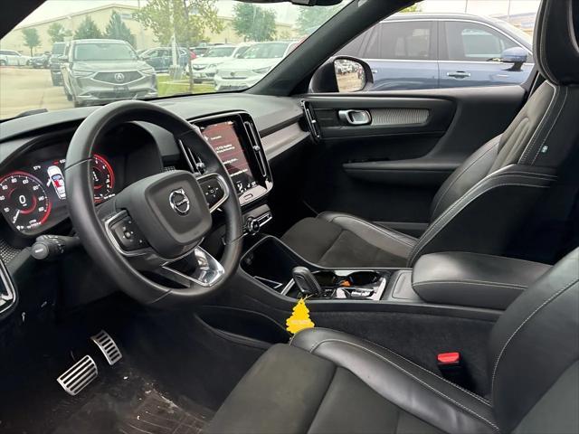 used 2022 Volvo XC40 car, priced at $37,489