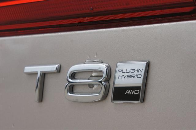 new 2025 Volvo XC60 Plug-In Hybrid car, priced at $56,345