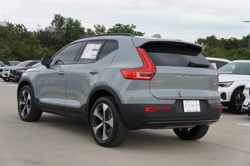 new 2025 Volvo XC40 car, priced at $48,315