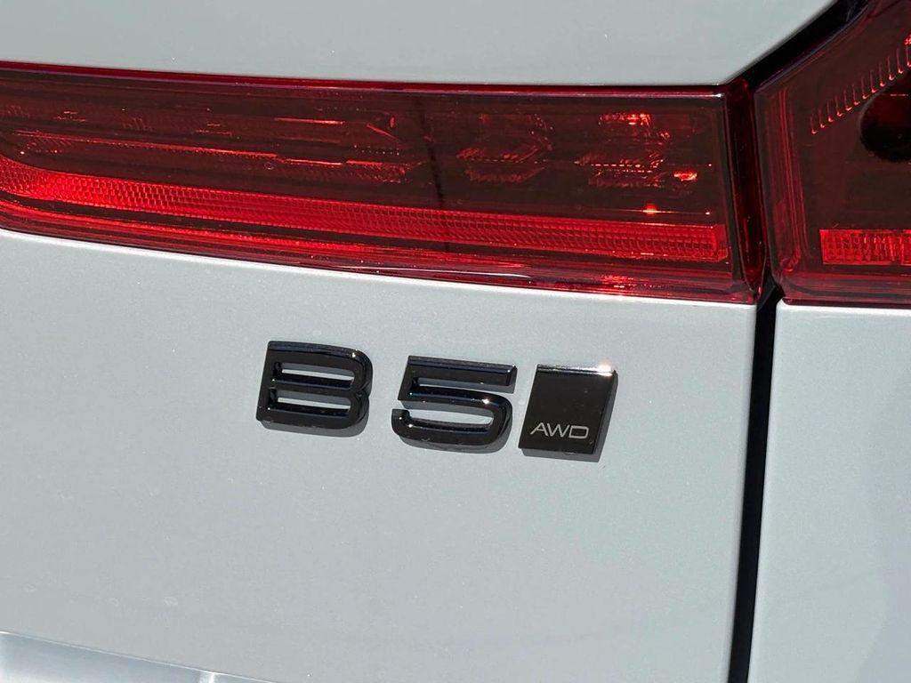 new 2026 Volvo XC60 car, priced at $69,815