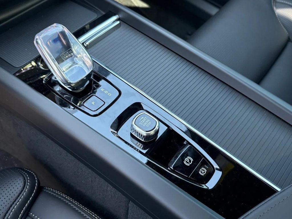 new 2026 Volvo XC60 car, priced at $69,815