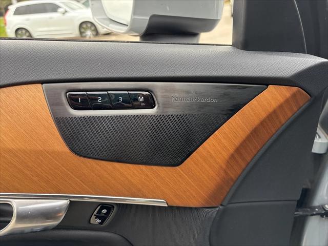 used 2024 Volvo XC90 car, priced at $61,999