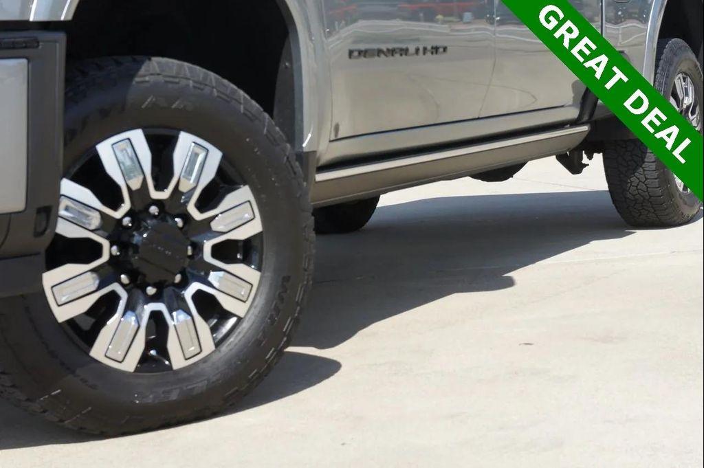 used 2024 GMC Sierra 2500 car, priced at $76,500