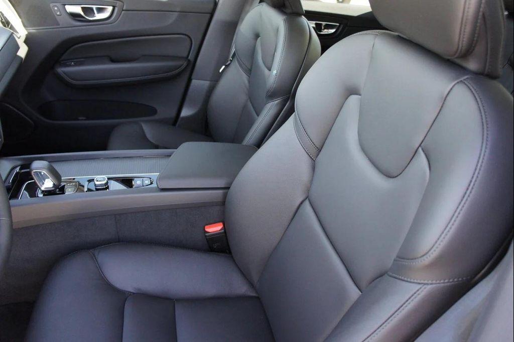 new 2025 Volvo XC60 car, priced at $49,895