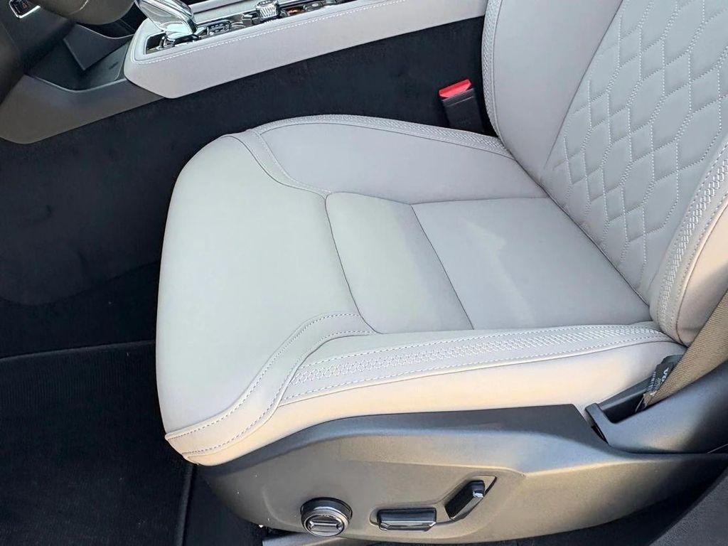 new 2025 Volvo XC90 Plug-In Hybrid car, priced at $78,805
