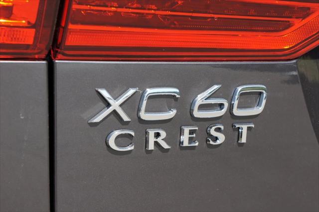 new 2025 Volvo XC60 car, priced at $48,895