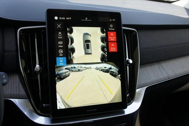 new 2025 Volvo XC90 Plug-In Hybrid car, priced at $82,755