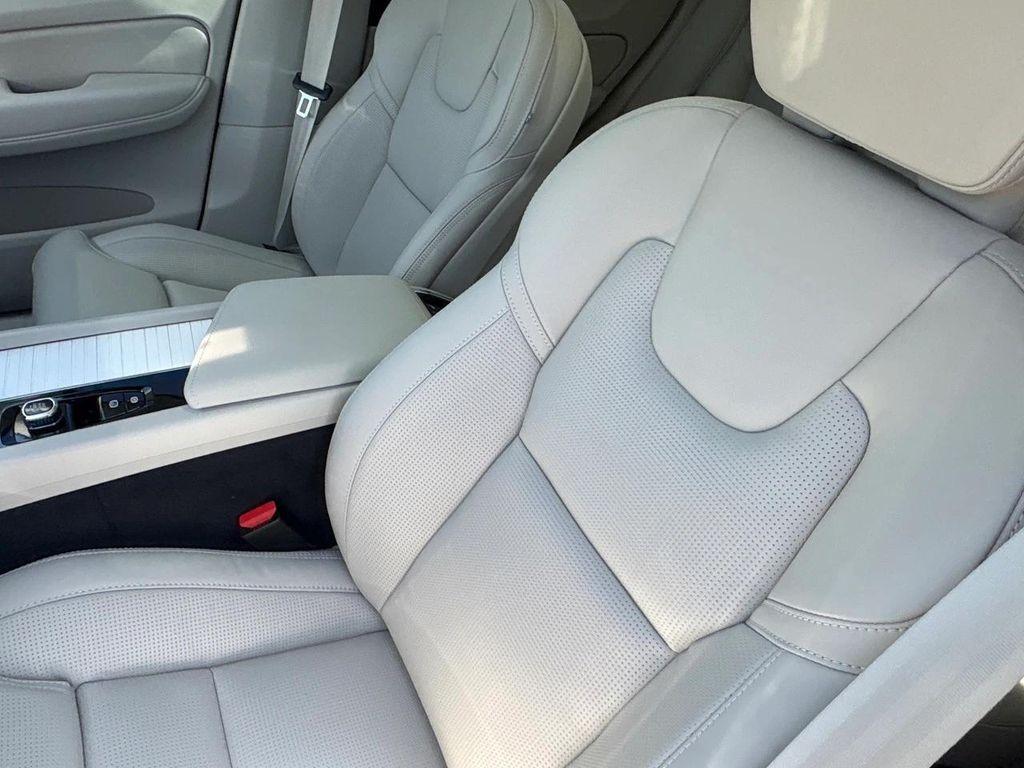 new 2026 Volvo XC60 car, priced at $63,935