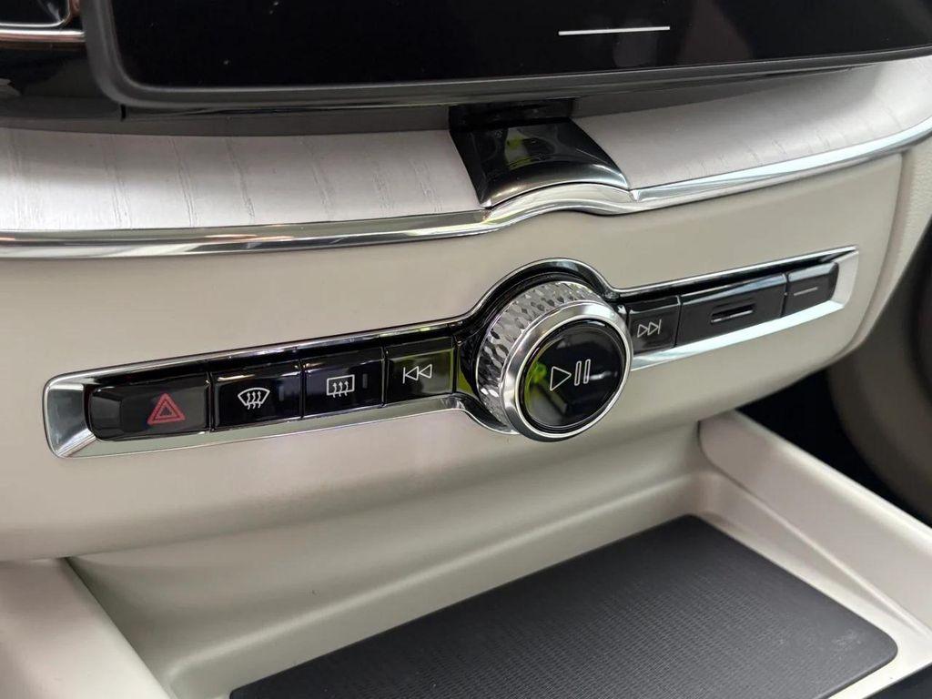 new 2026 Volvo XC60 car, priced at $63,935