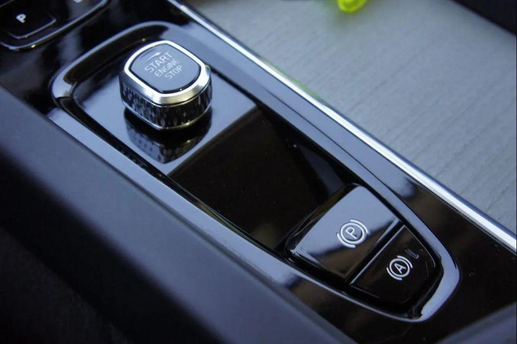 used 2025 Volvo XC60 car, priced at $36,900