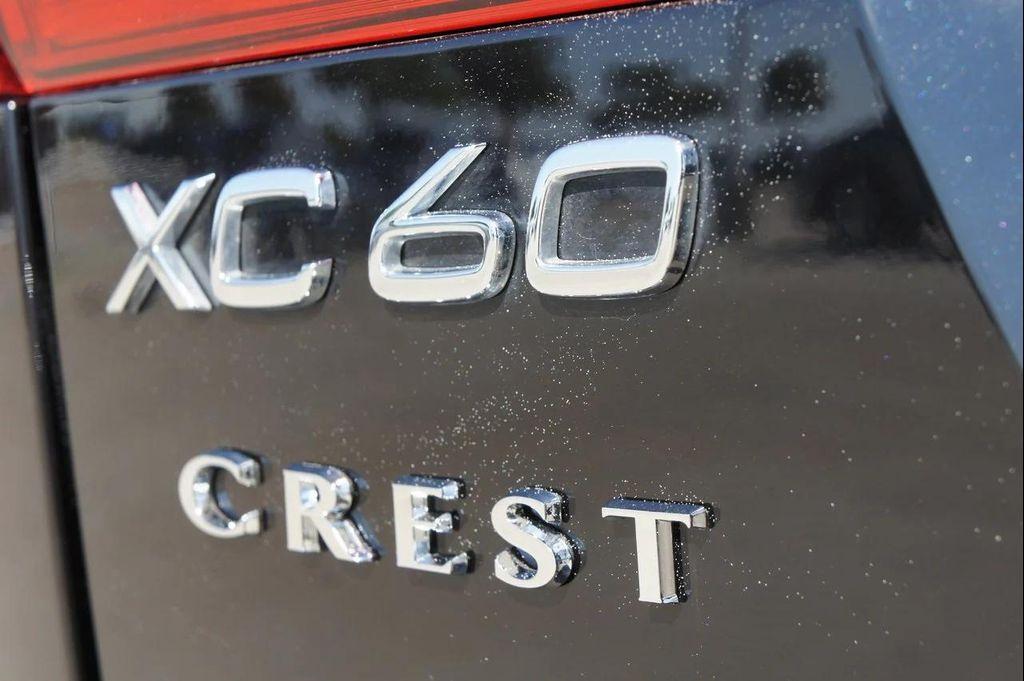 used 2025 Volvo XC60 car, priced at $36,900