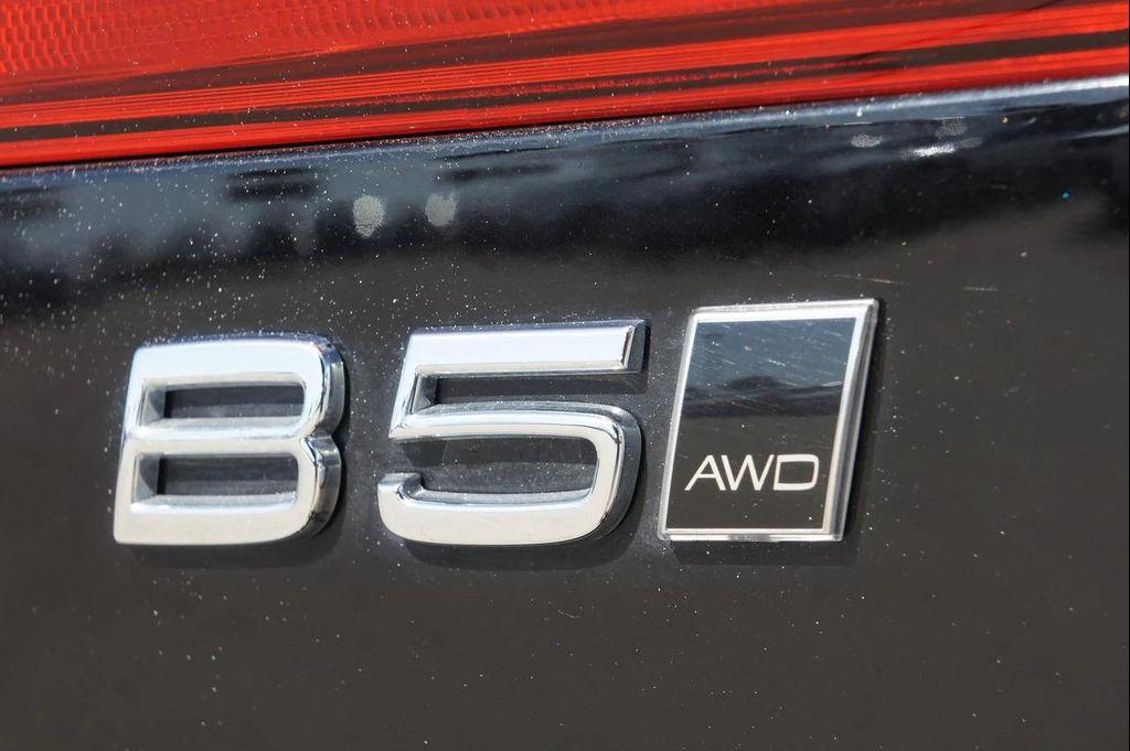 used 2025 Volvo XC60 car, priced at $36,900