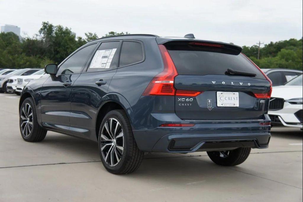 new 2025 Volvo XC60 car, priced at $55,360